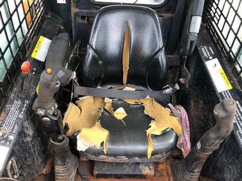 john deere skid steer seat|at327445.